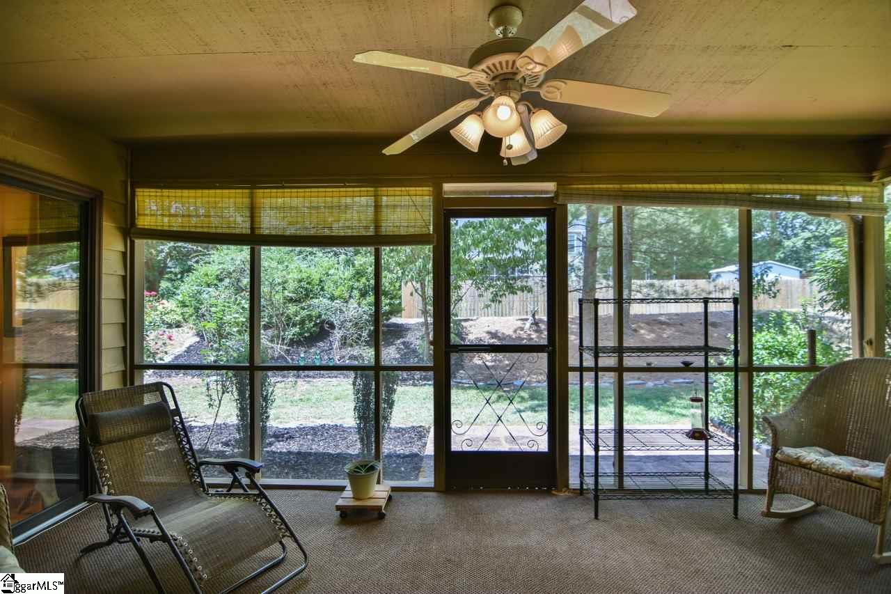 529 Bluebird Lane Greer, SC 29650 - Photo 5 of 30 Gallery Image 5