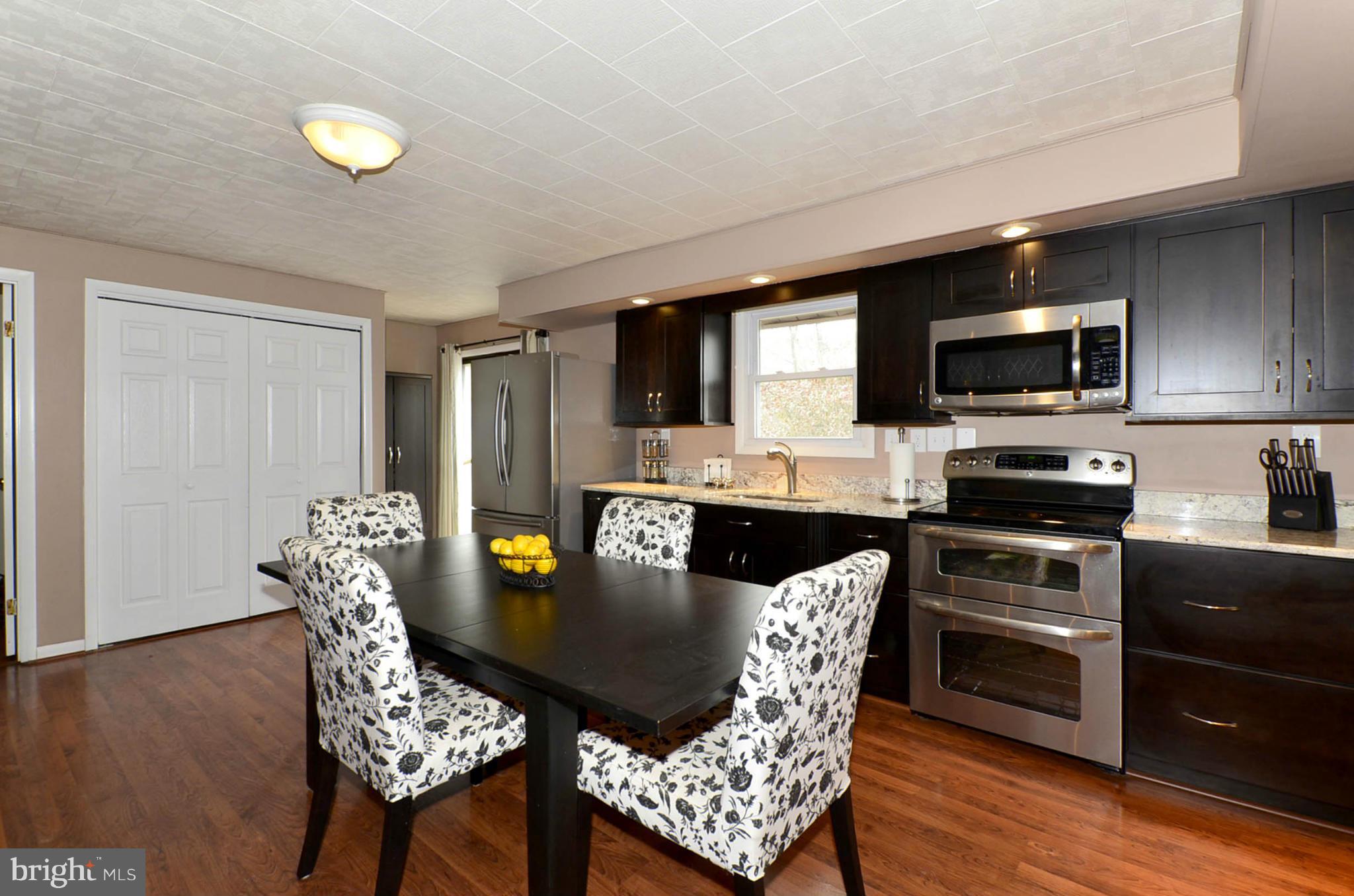 8711 Oakleigh Road Baltimore, MD 21234 - Photo 2 of 30 Kitchen