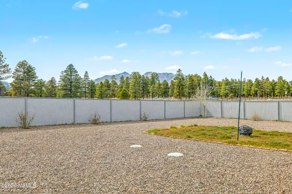 $795,000 | 10226 Lundin Road, Flagstaff, AZ 86004