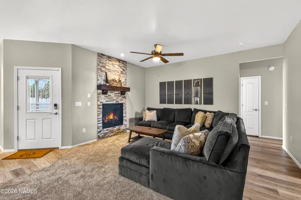 $795,000 | 10226 Lundin Road, Flagstaff, AZ 86004