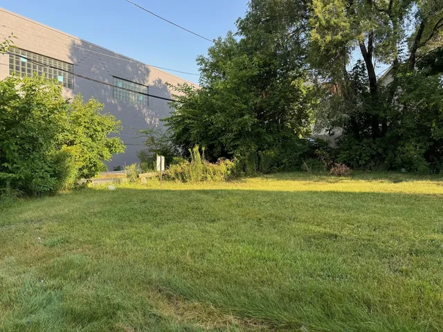 $30,000 | 541 North 20th Street, Milwaukee, WI 53233