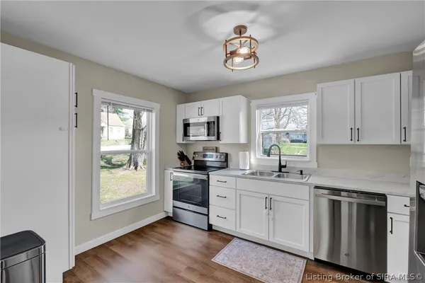 $254,900 | 345 Oriole Drive, Charlestown, IN 47111