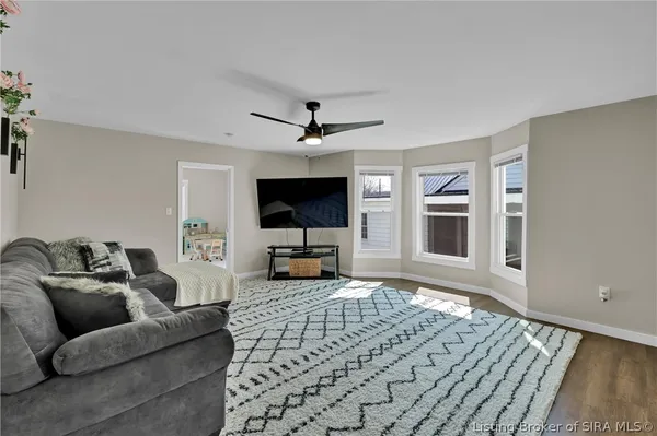 $254,900 | 345 Oriole Drive, Charlestown, IN 47111