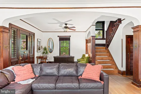 $700,000 | 7602 Spring Avenue, Elkins Park, PA 19027