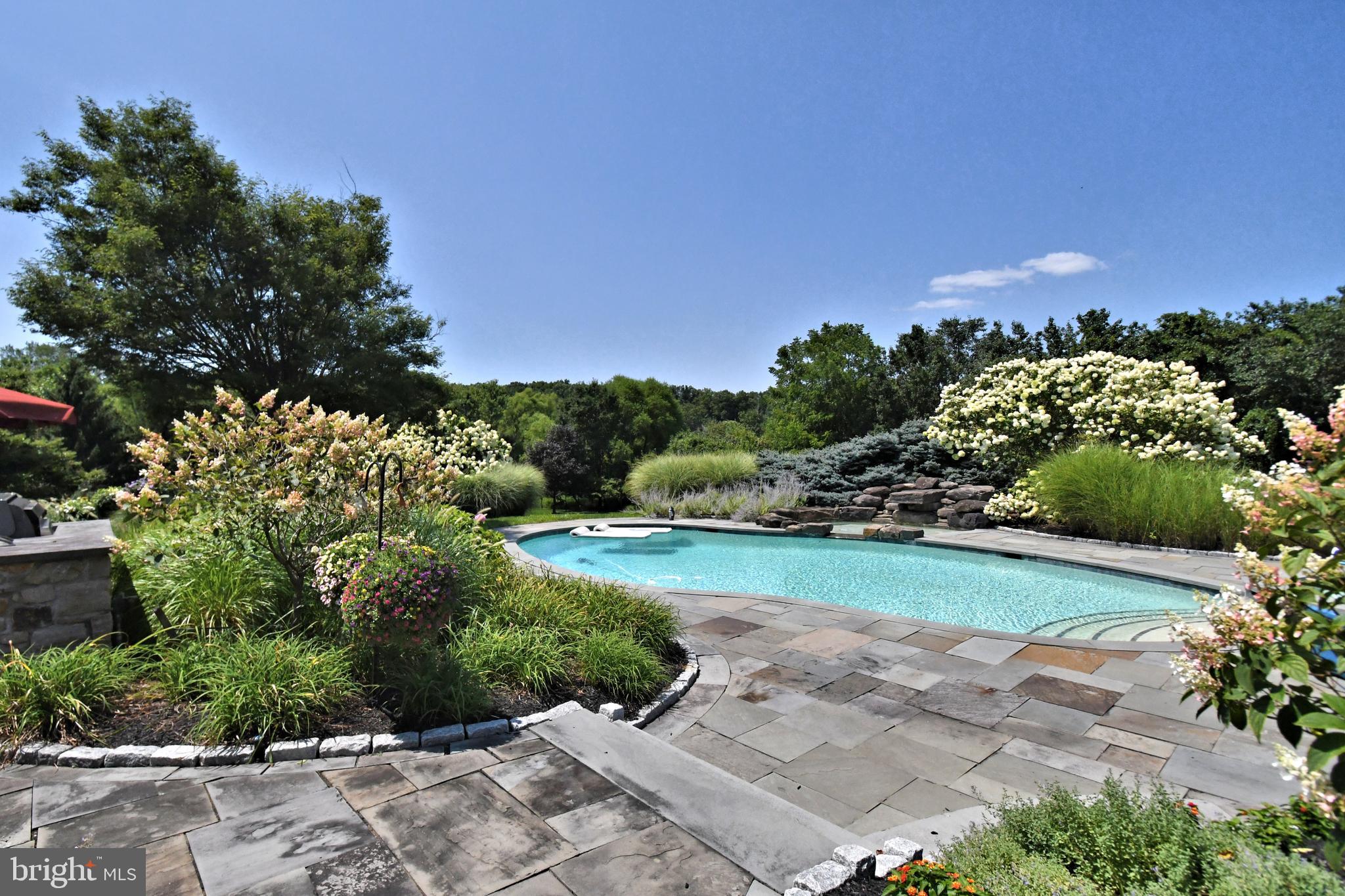 1811 Hollow Road Lansdale, PA 19446 - Photo 102 of 130