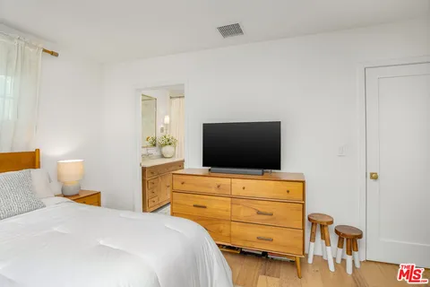 $1,699,000 | 3667 Greenfield Avenue, Los Angeles, CA 90034