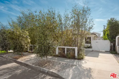 $1,699,000 | 3667 Greenfield Avenue, Los Angeles, CA 90034