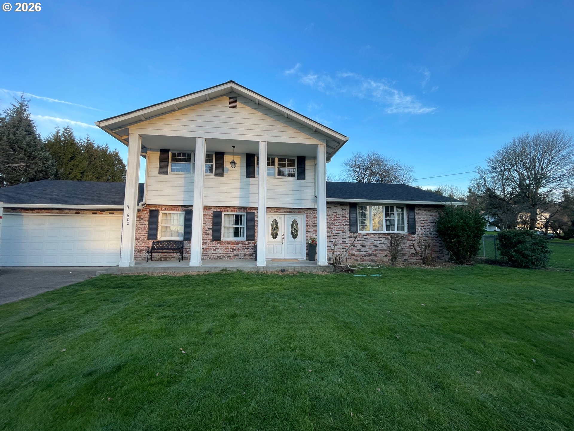 600 South Shobert Street Ridgefield, WA 98642 - Photo 1 of 26 Gallery Image 1