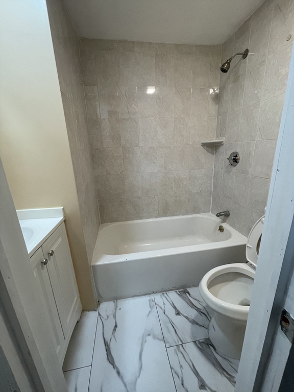 490 Howard Street, Unit 2 Lawrence, MA 01841 - Photo 4 of 4