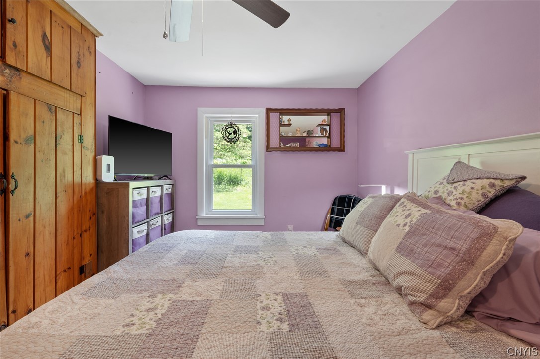 2696 Lyons Road Camillus, NY 13031 - Photo 17 of 31