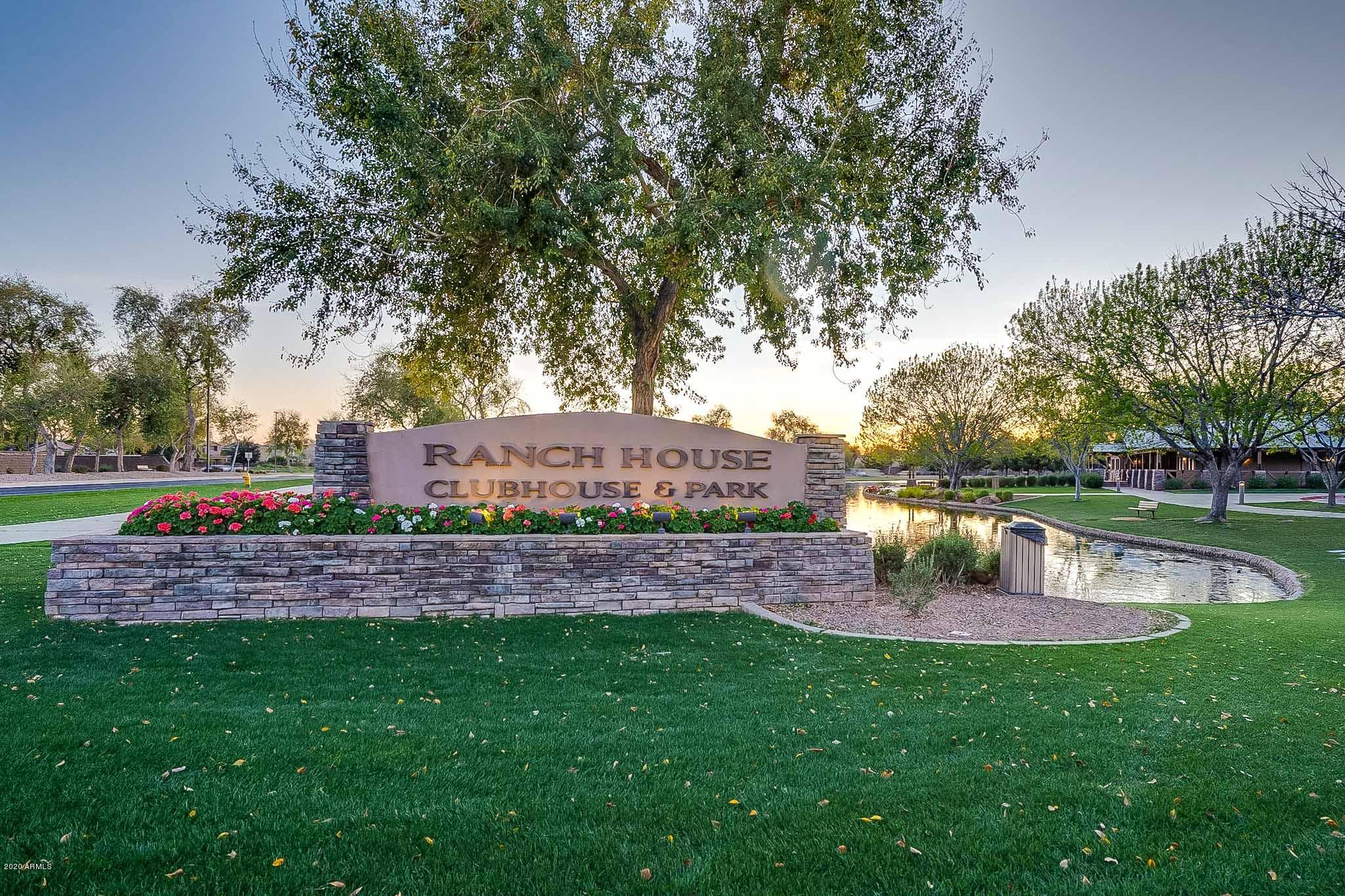 3932 South Rim Road Gilbert, AZ 85297 - Photo 3 of 36 Rim Rd-58