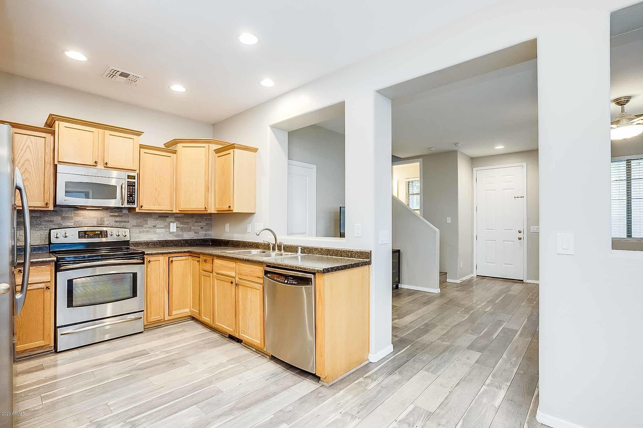 3932 South Rim Road Gilbert, AZ 85297 - Photo 10 of 36 Rim Rd-18
