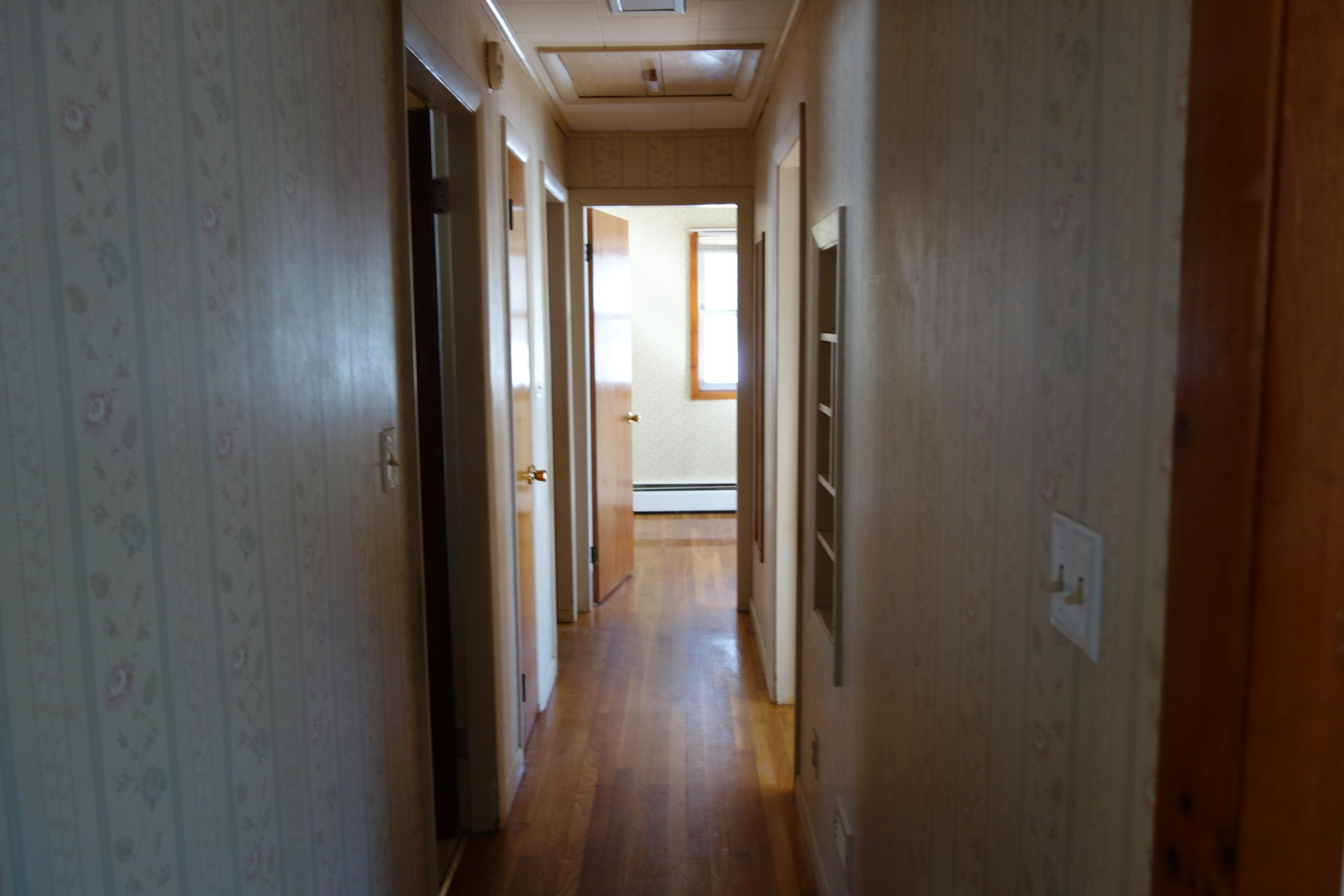20 Backkingdom Road Mexico, ME 04257 - Photo 6 of 20 interior hall