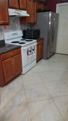8861 Sherman Road Foley, AL 36535 - Photo 6 of 14 Kitchen