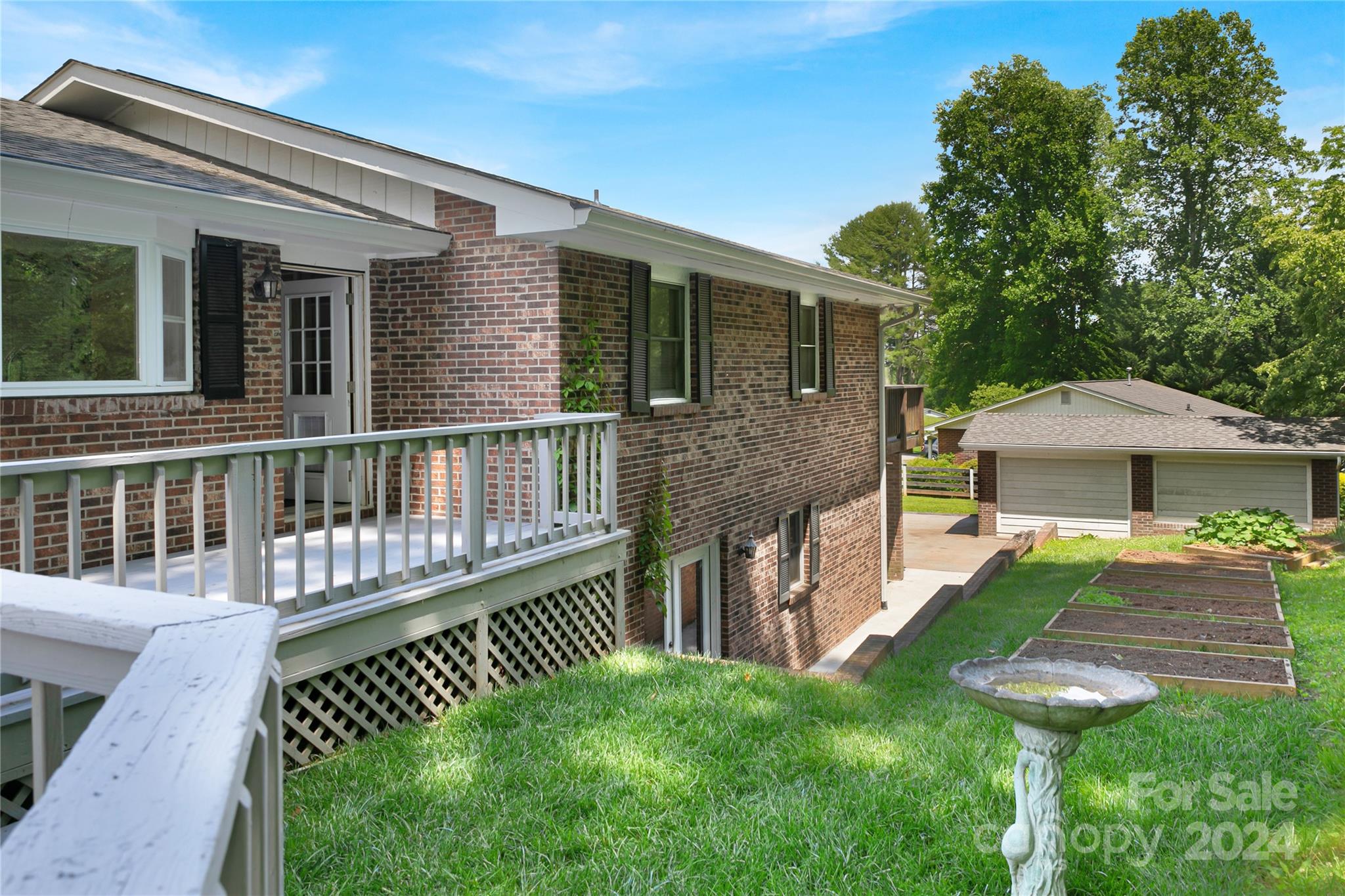 343 Fisher Road Brevard, NC 28712 - Photo 12 of 48 Gallery Image 12