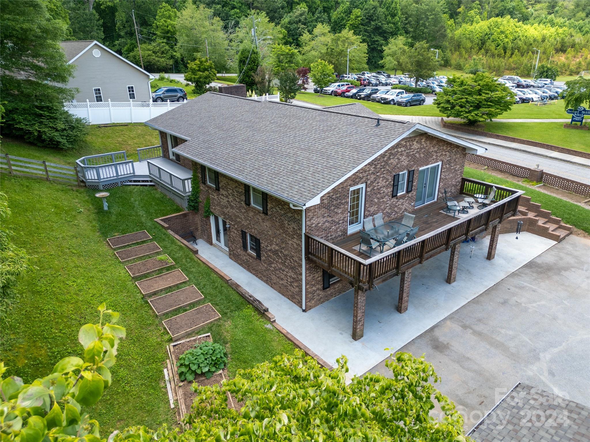 343 Fisher Road Brevard, NC 28712 - Photo 4 of 48 Gallery Image 4