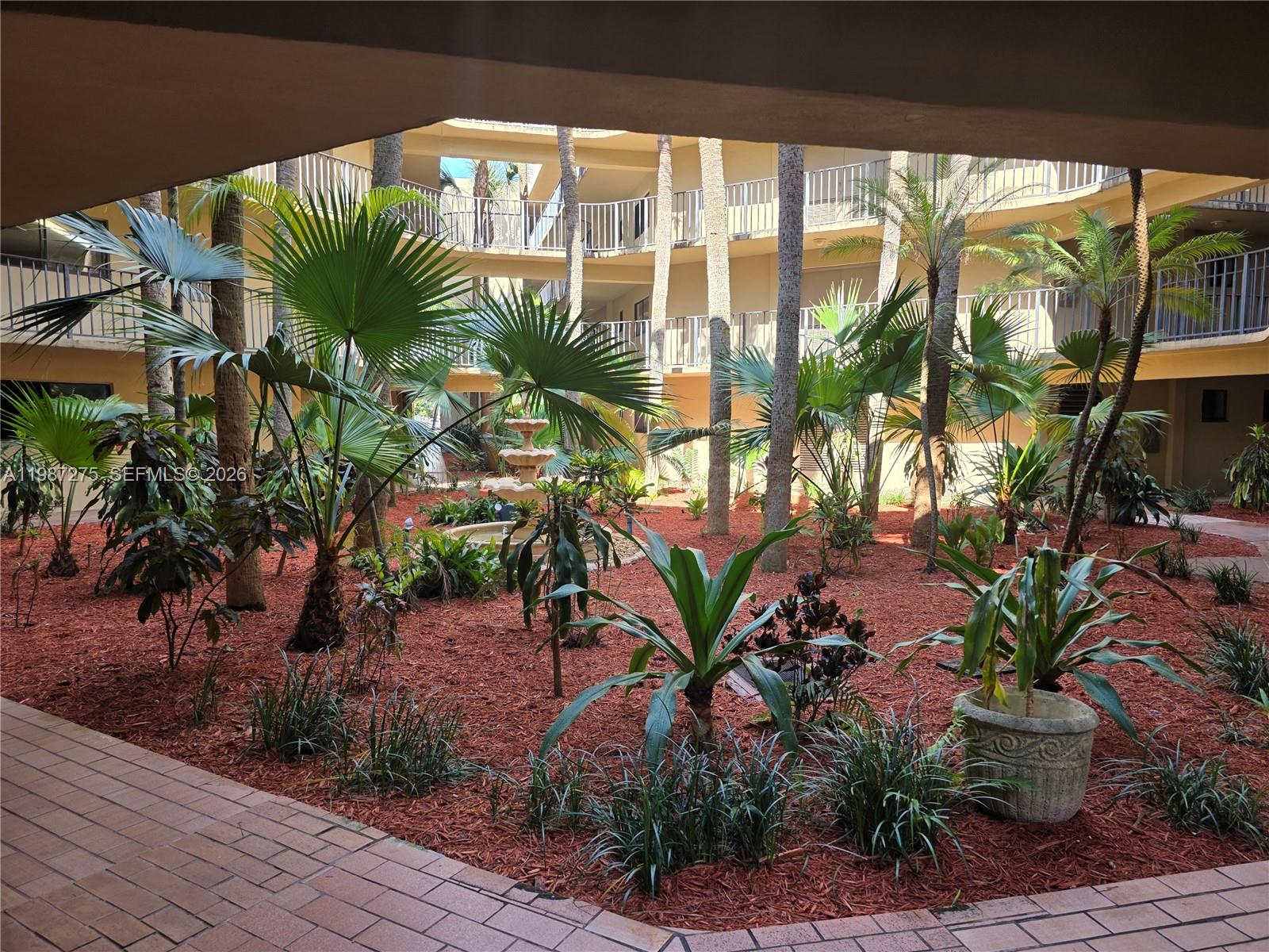 8615 Northwest 8th Street, Unit 319 Miami, FL 33126 - Photo 5 of 19