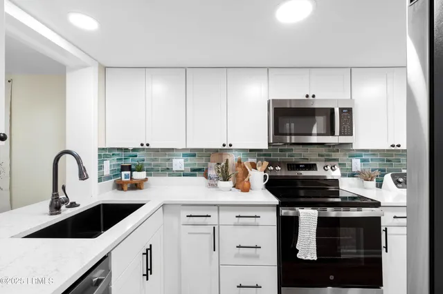 $425,000 | 4 Marsh Harbor Drive, Unit A, Beaufort, SC 29907