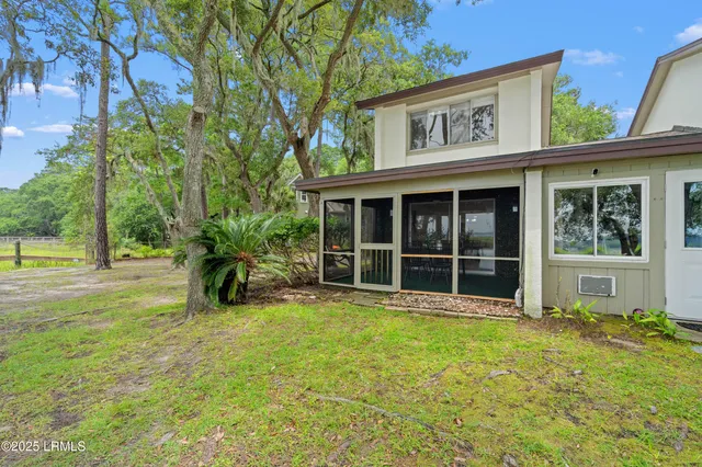 $425,000 | 4 Marsh Harbor Drive, Unit A, Beaufort, SC 29907