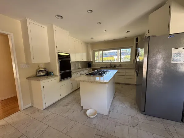 $9,000 | 3722 Del Mar Avenue, San Diego, CA 92106