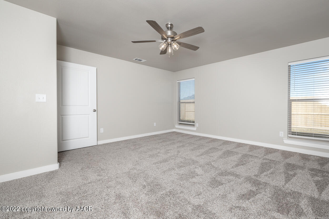 1538 Montaluse Road Amarillo, TX 79118 - Photo 13 of 29 1538 Montaluse photos-12
