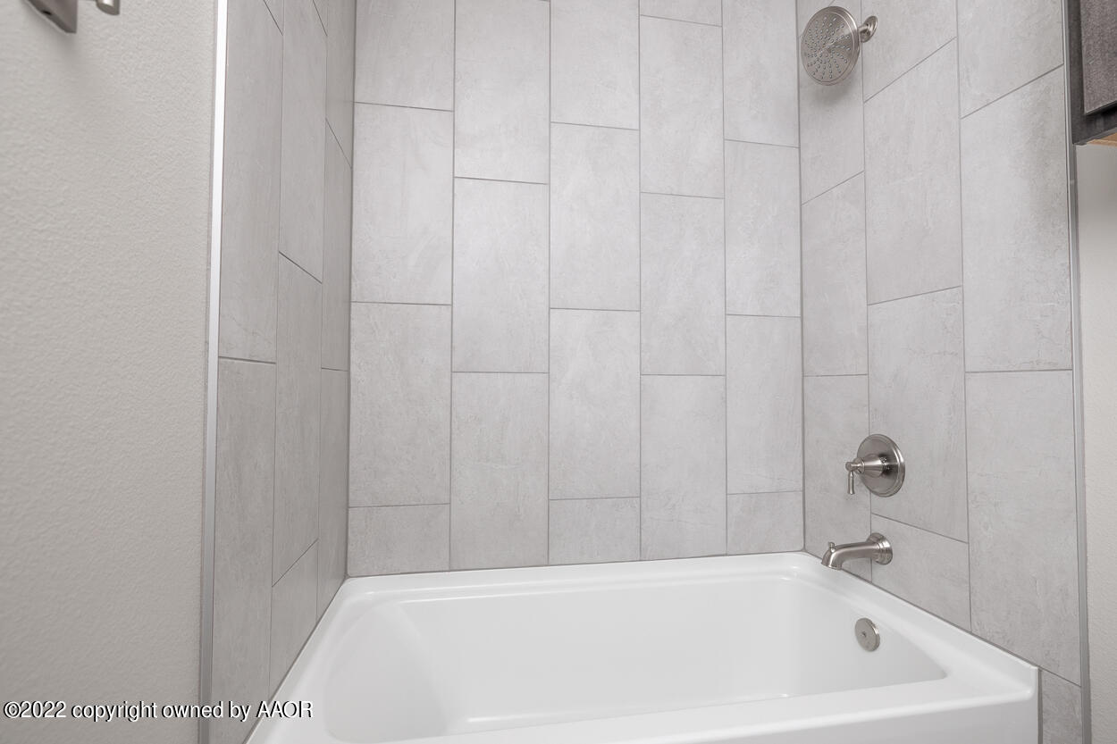 1538 Montaluse Road Amarillo, TX 79118 - Photo 23 of 29 1538 Montaluse photos-22
