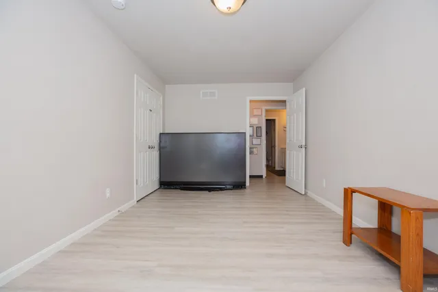 $280,000 | 302 East Tennessee Street, Evansville, IN 47711