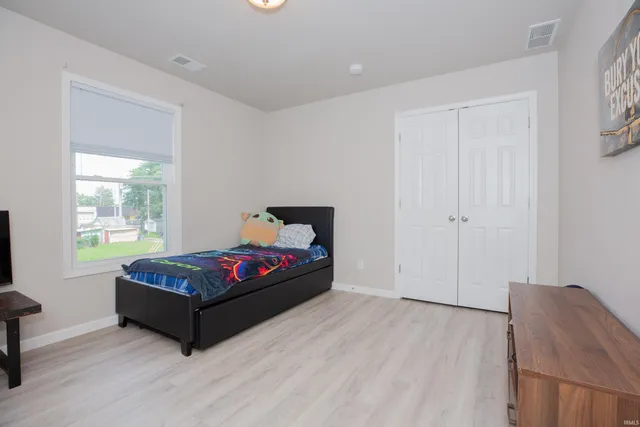 $280,000 | 302 East Tennessee Street, Evansville, IN 47711