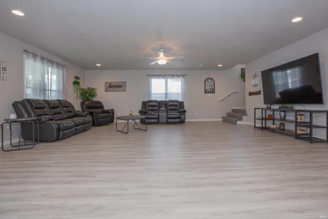 $280,000 | 302 East Tennessee Street, Evansville, IN 47711