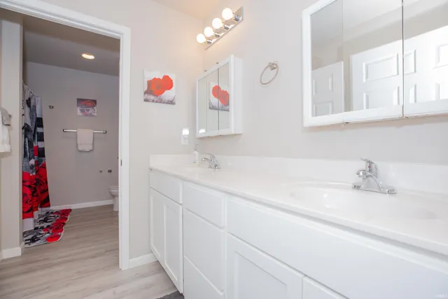 $280,000 | 302 East Tennessee Street, Evansville, IN 47711