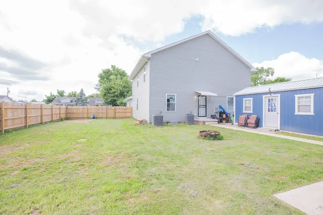 $280,000 | 302 East Tennessee Street, Evansville, IN 47711