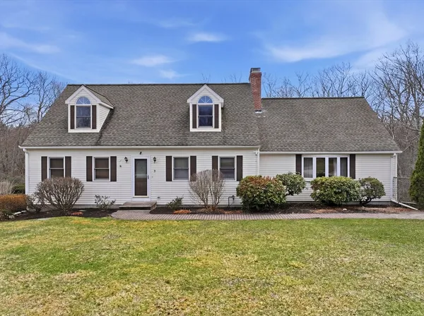 $839,943 | 9 Knollwood Drive, Charlton, MA 01507