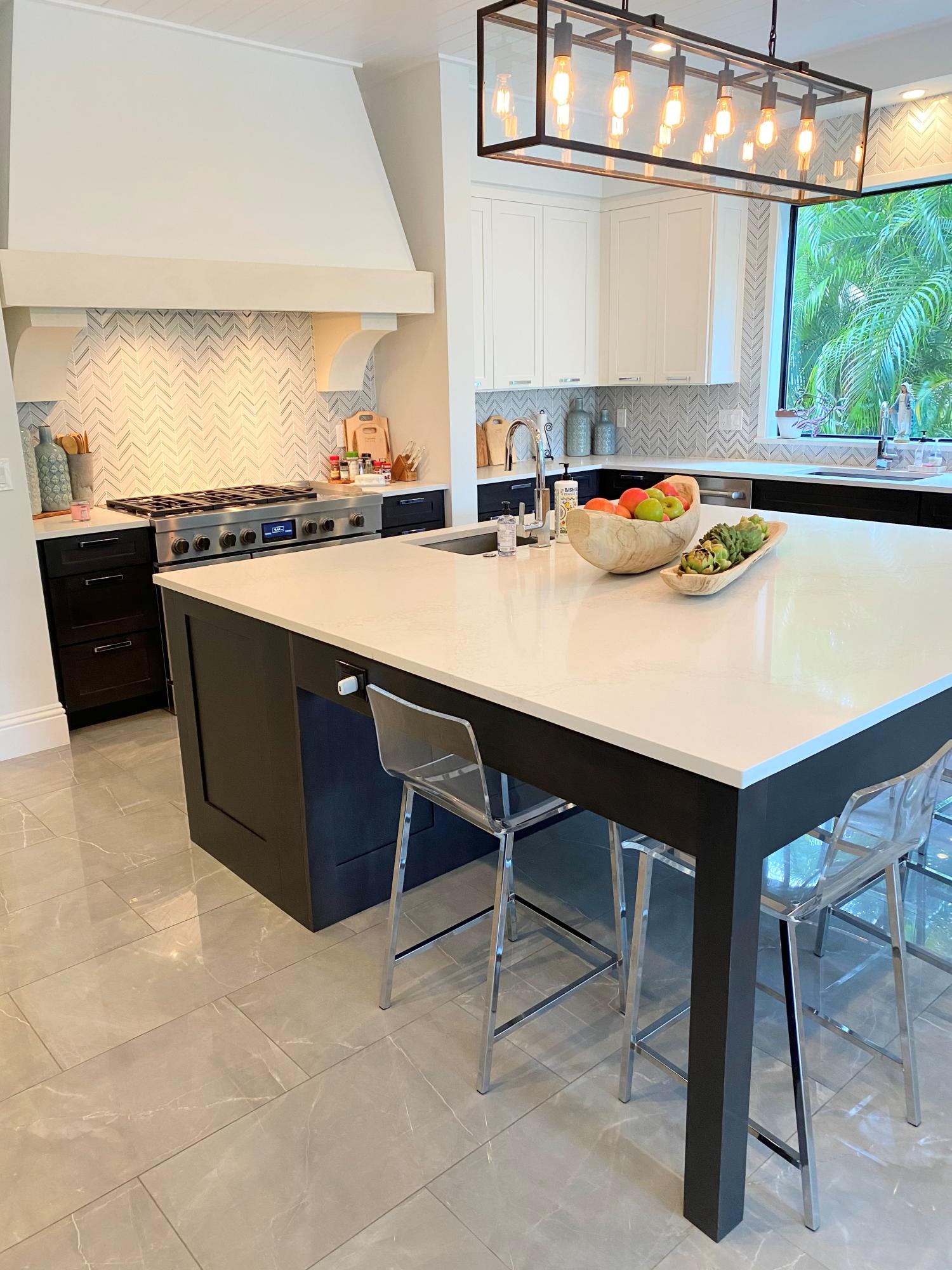 903 Northwest 2nd Street Boca Raton, FL 33486 - Photo 17 of 65 9F8A4EC8-2DED-4449-B851-E6CADAD6A55C_1_2