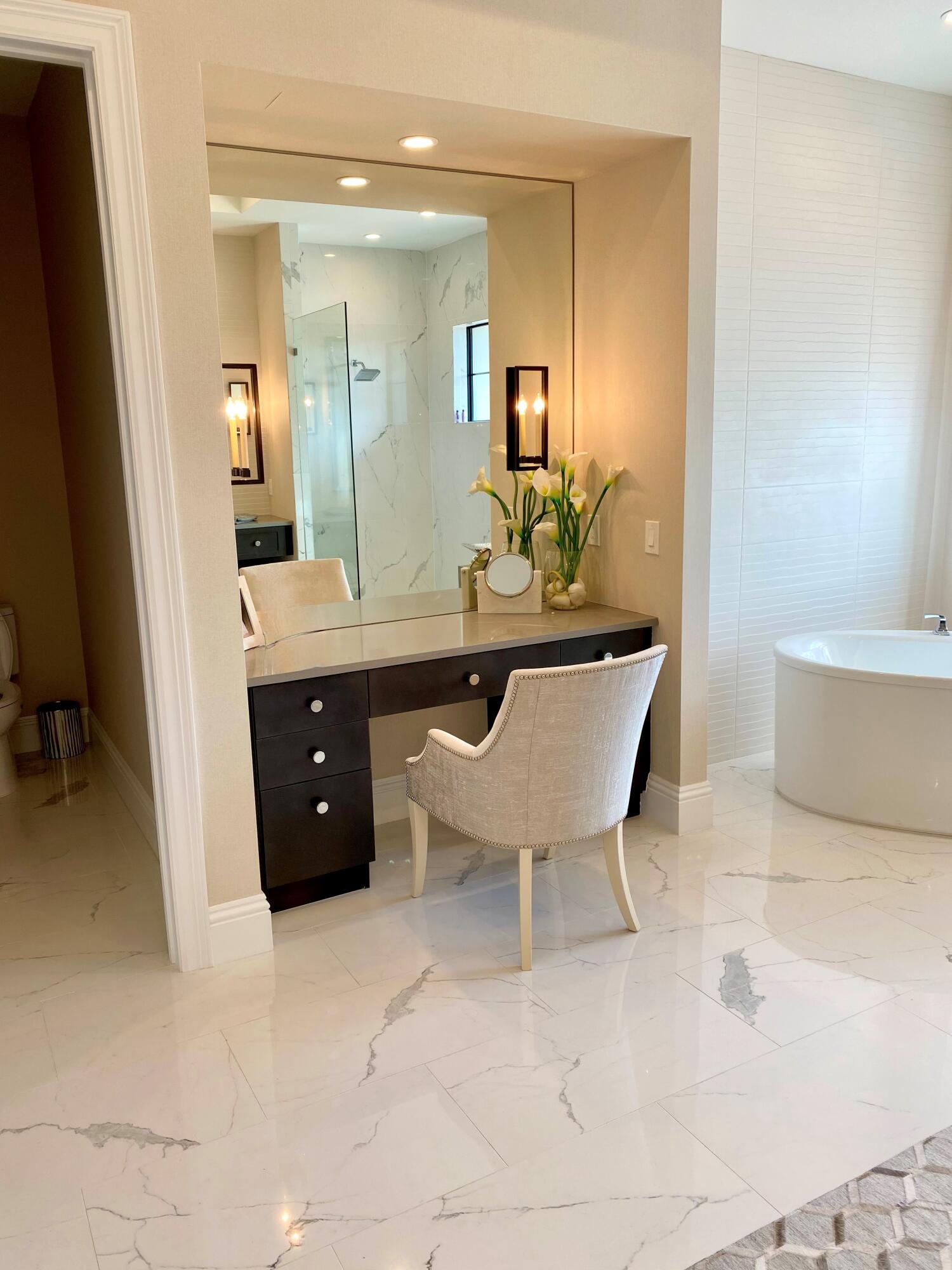 903 Northwest 2nd Street Boca Raton, FL 33486 - Photo 44 of 65 3099AAD2-9132-445D-AD6D-943ECC4F7F64_1_2