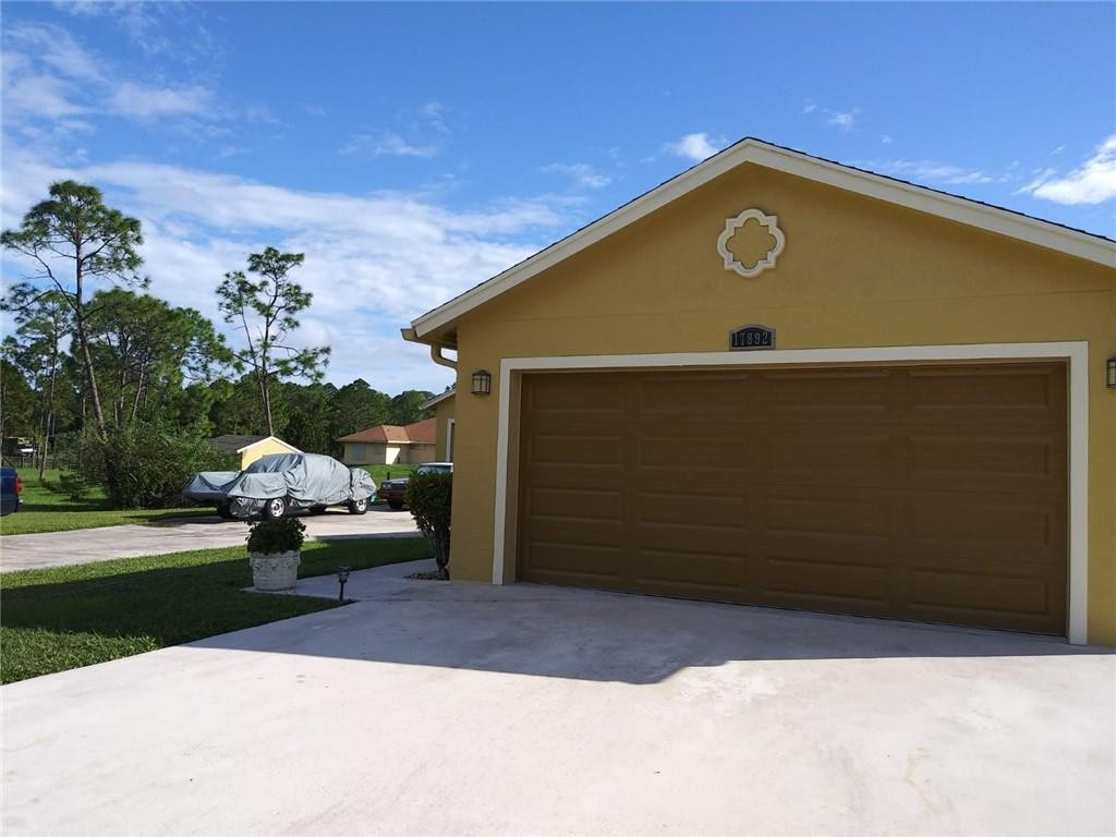 17892 82nd Road North Loxahatchee, FL 33470 - Photo 6 of 38 Photo 6