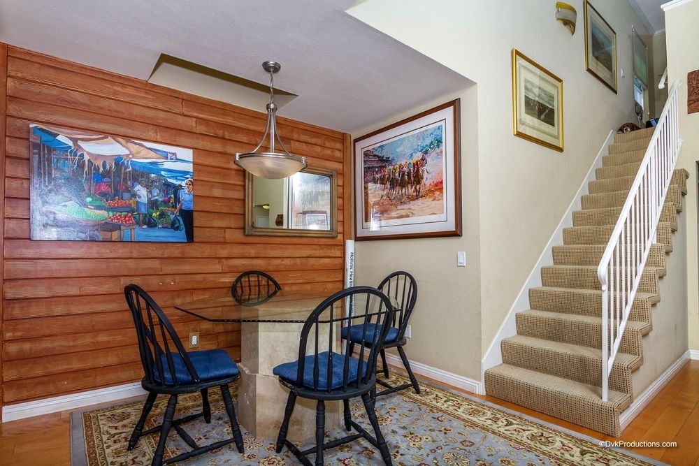 2697 Coventry Road Carlsbad, CA 92010 - Photo 4 of 8 Gallery Image 4