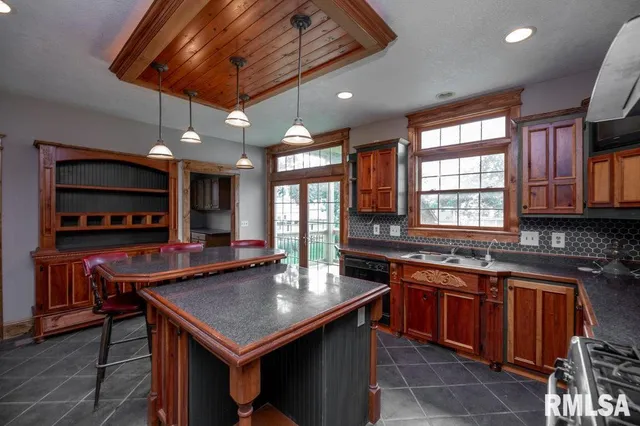 $325,000 | 307 North Logan Street, Deer Creek, IL 61733