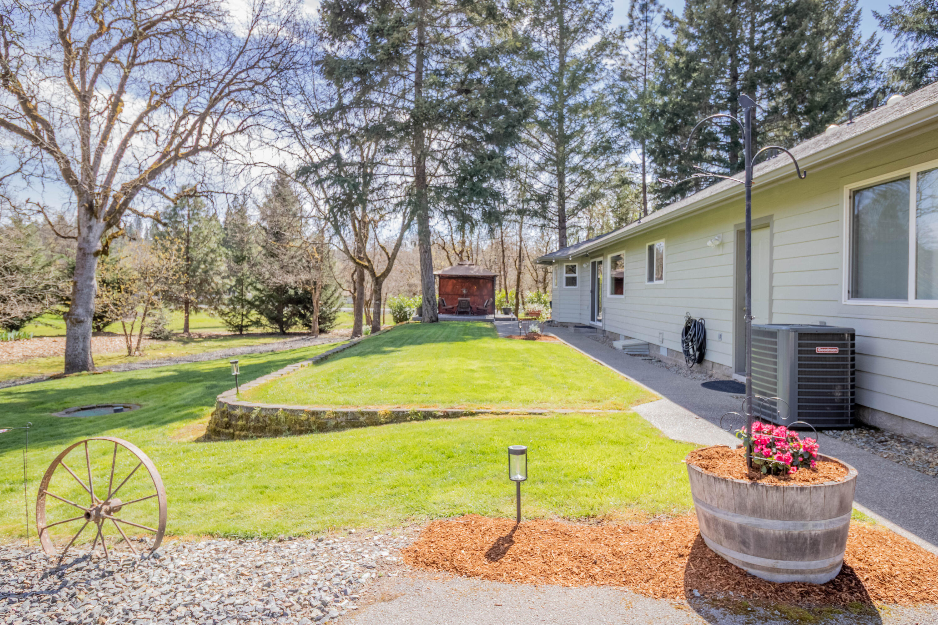 185 Starflower Way Merlin, OR 97532 - Photo 51 of 62