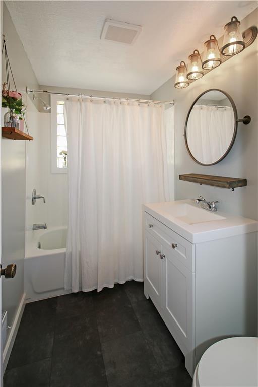 1024 Old Gate Road Pittsburgh, PA 15235 - Photo 15 of 25 Gallery Image 15