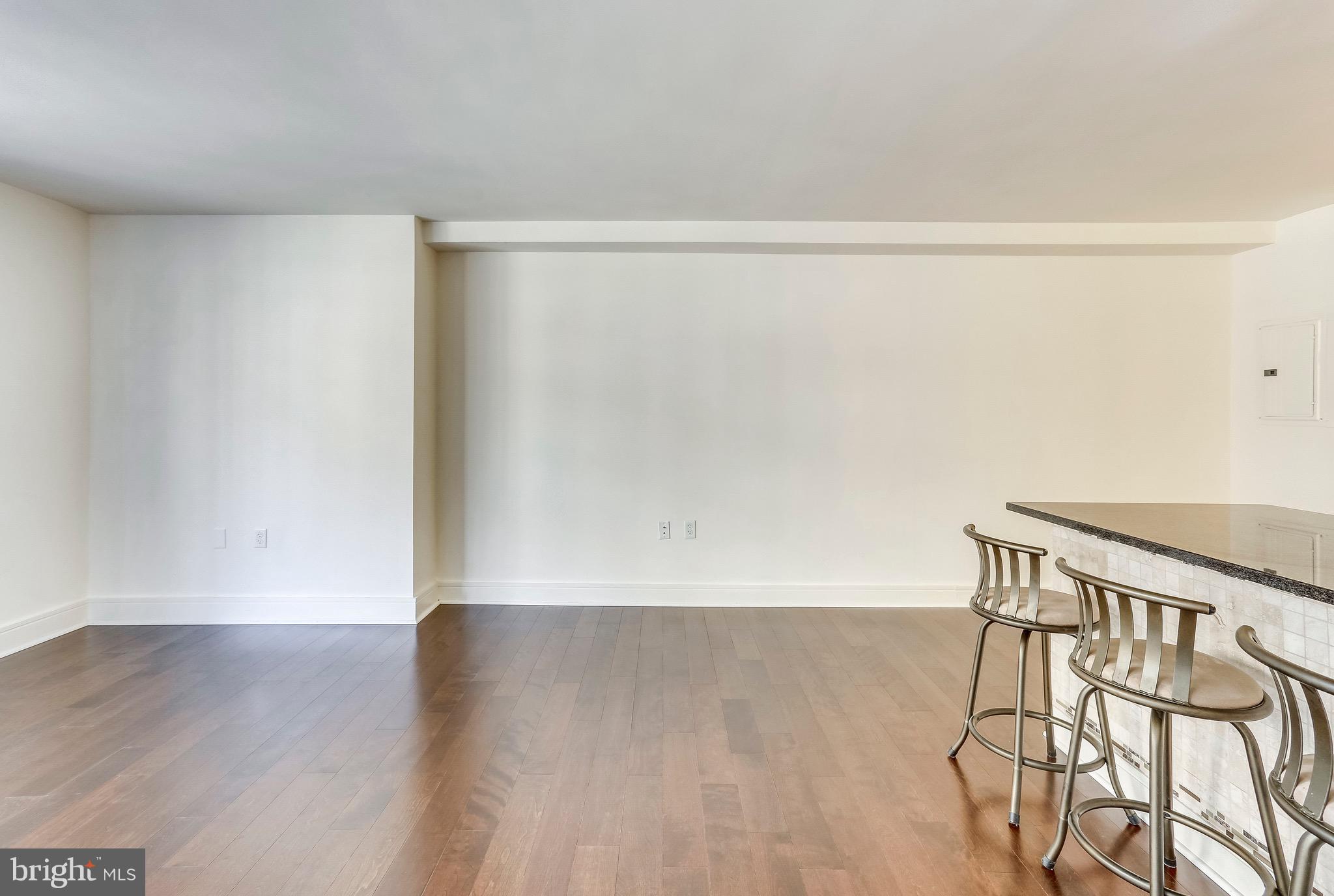 800 4th Street Southwest, Unit N111 Washington, DC 20024 - Photo 11 of 35 a view of an empty room
