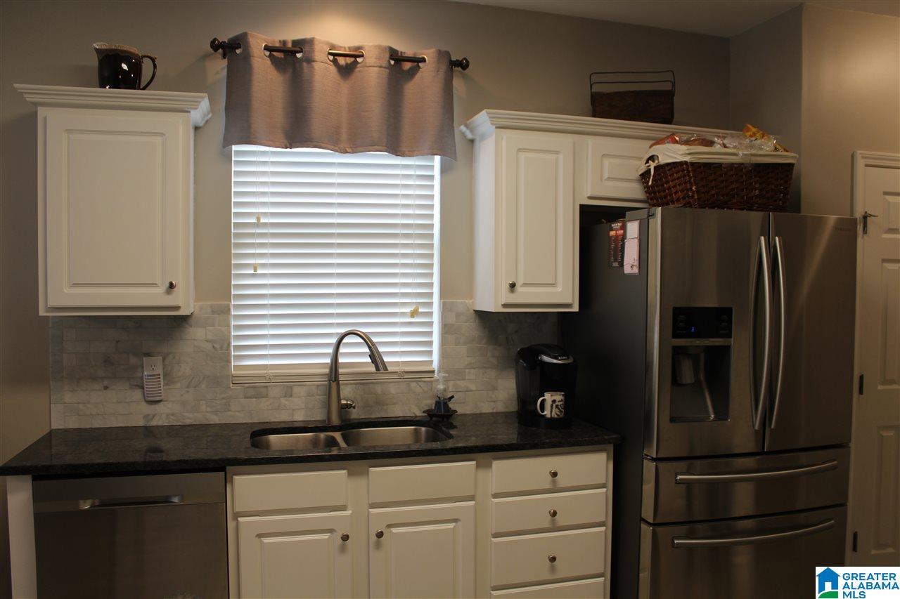 1900 Kent Circle Leeds, AL 35094 - Photo 35 of 50