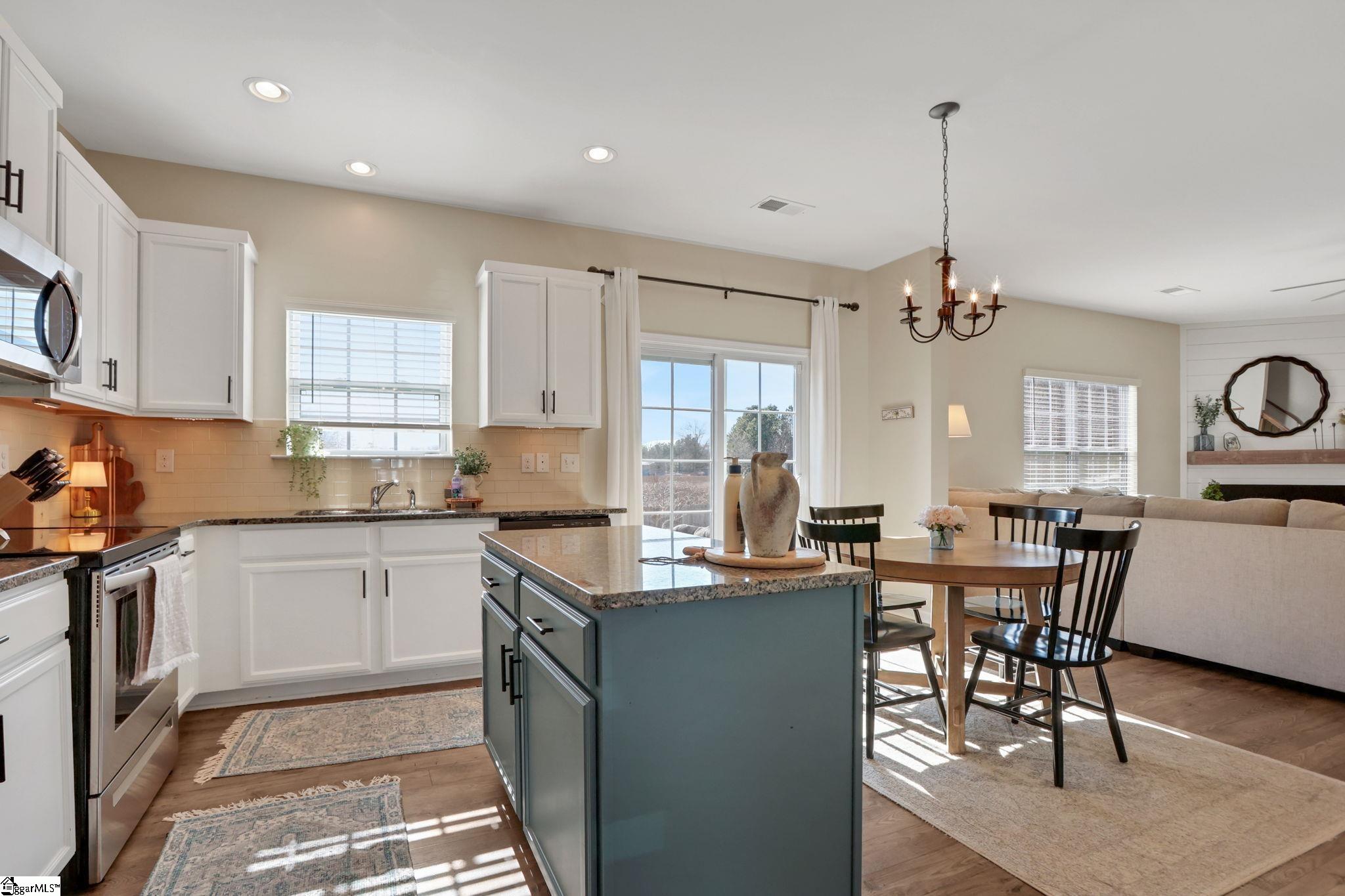 208 Addlestone Circle Fountain Inn, SC 29644 - Photo 6 of 28