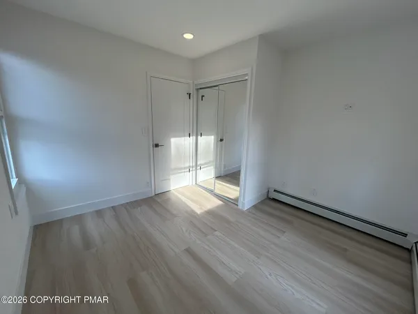 $2,500 | 175 Prospect Street, Unit 1752, East Stroudsburg, PA 18301