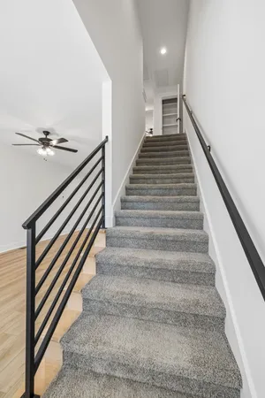 $284,900 | 41 High Street West, Unit D8, Clarksville, TN 37040