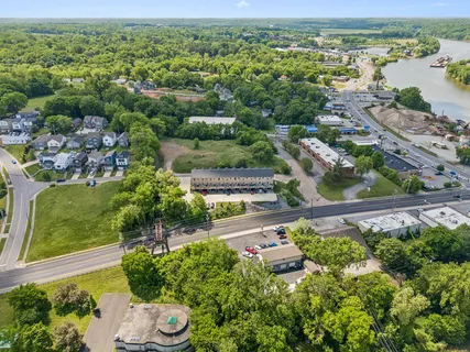 $284,900 | 41 High Street West, Unit D8, Clarksville, TN 37040