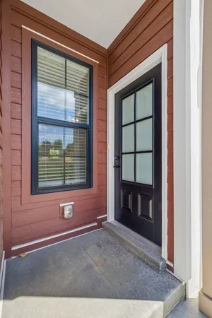 $284,900 | 41 High Street West, Unit D8, Clarksville, TN 37040