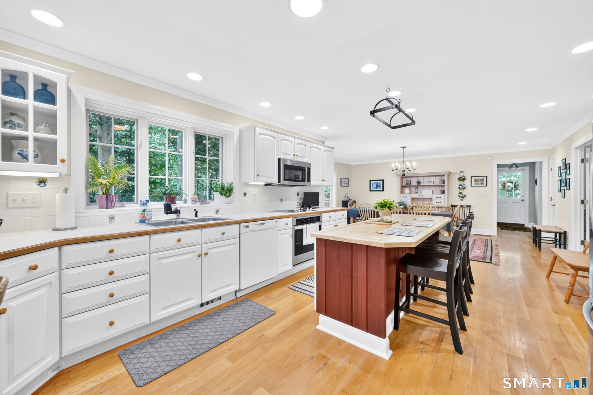 68 High Street Portland, CT 06480 - Photo 9 of 40