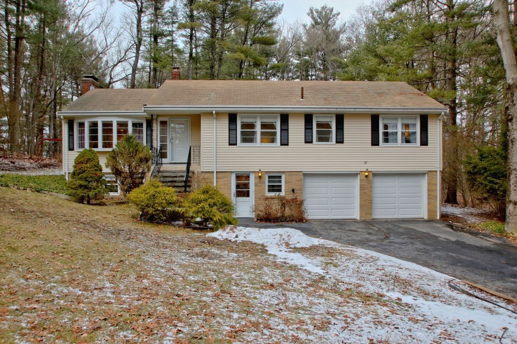 37 Rice Spring Lane Wayland, MA 01778 - Photo 1 of 28 Gallery Image 1