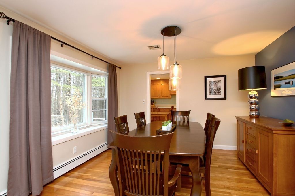 37 Rice Spring Lane Wayland, MA 01778 - Photo 4 of 28 Gallery Image 4