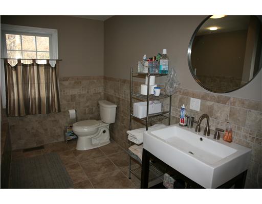 176 Angell Road Lincoln, RI 02865 - Photo 7 of 12 Master Bath/Spa.